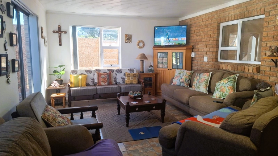 3 Bedroom Property for Sale in Jongensfontein Western Cape